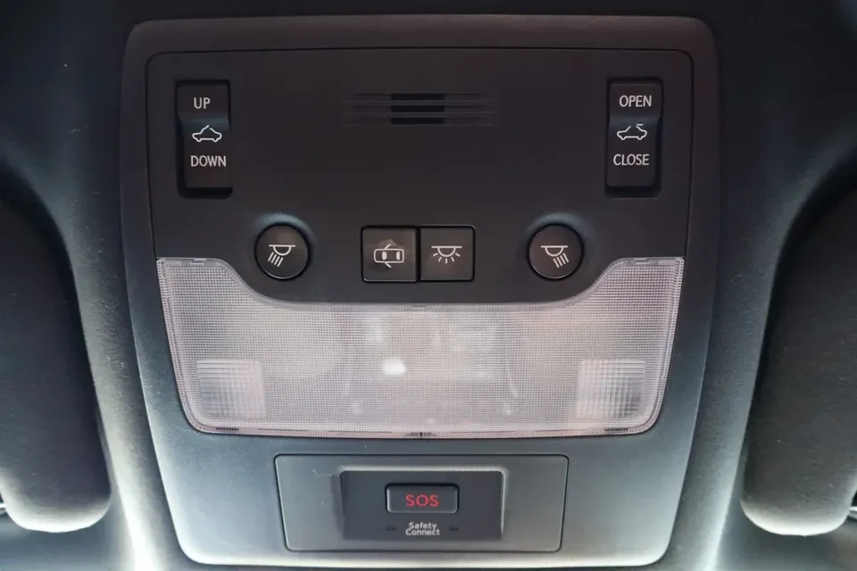 2015 Lexus IS 3rd Gen - Image 20 of 20