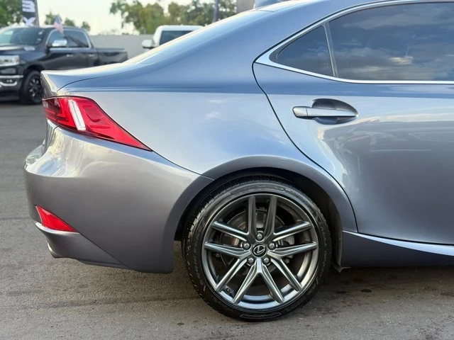 2015 Lexus IS 3rd Gen - Image 11 of 20