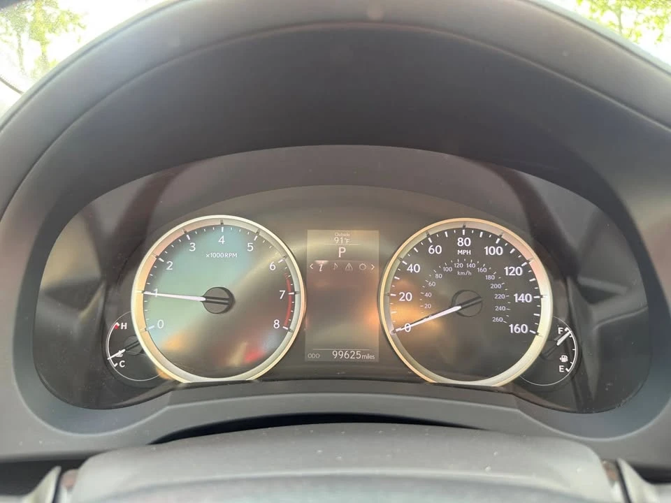 2015 Lexus IS 3rd Gen - Image 16 of 17