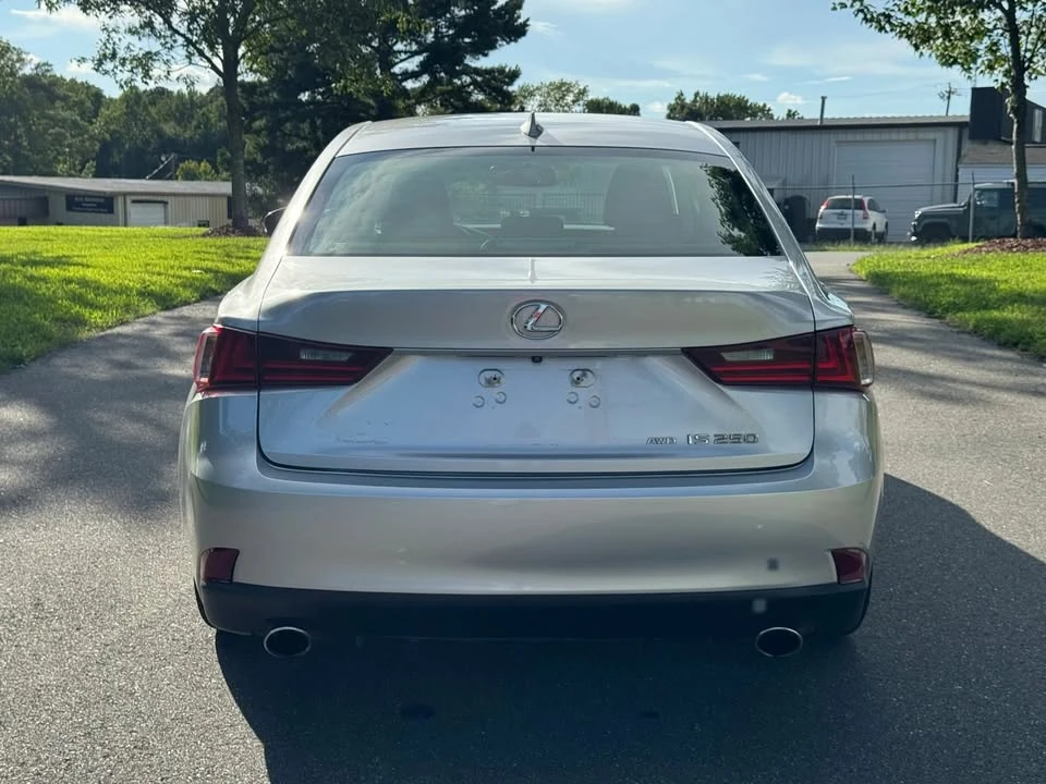 2015 Lexus IS 3rd Gen - Image 5 of 17