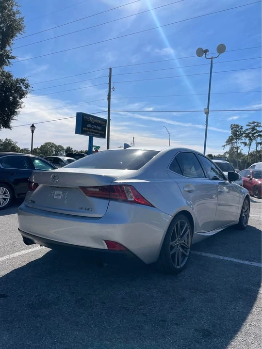 2015 Lexus IS 3rd Gen - Image 4 of 10