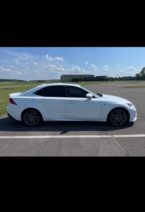 2015 Lexus IS 3rd Gen - Image 5 of 13