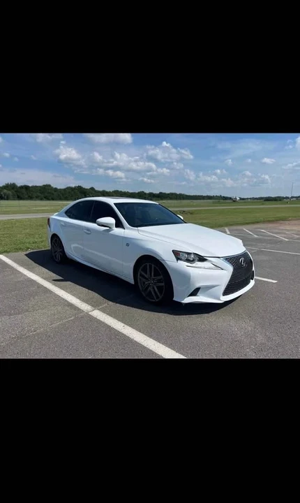 2015 Lexus IS 3rd Gen - Image 3 of 13