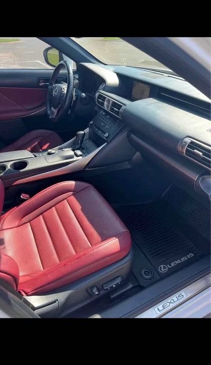 2015 Lexus IS 3rd Gen - Image 7 of 13