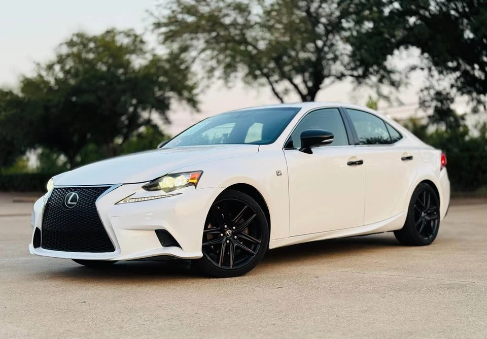 2015 Lexus IS F 2nd Gen - Image 2 of 16