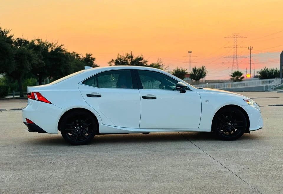 2015 Lexus IS F 2nd Gen - Image 6 of 16