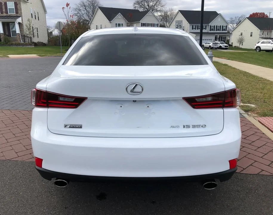 2015 Lexus IS 3rd Gen - Image 5 of 19