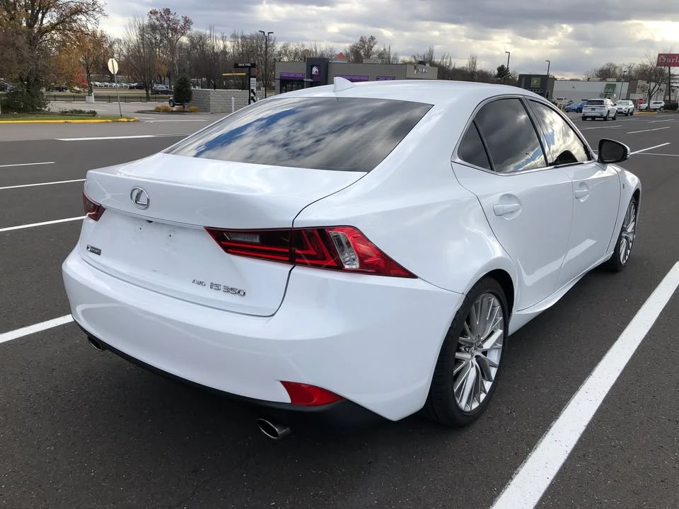2015 Lexus IS 3rd Gen - Image 4 of 19