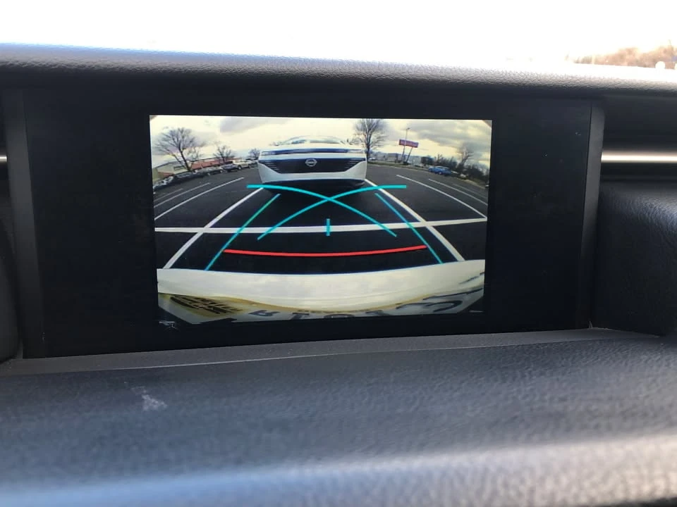2015 Lexus IS 3rd Gen - Image 15 of 19