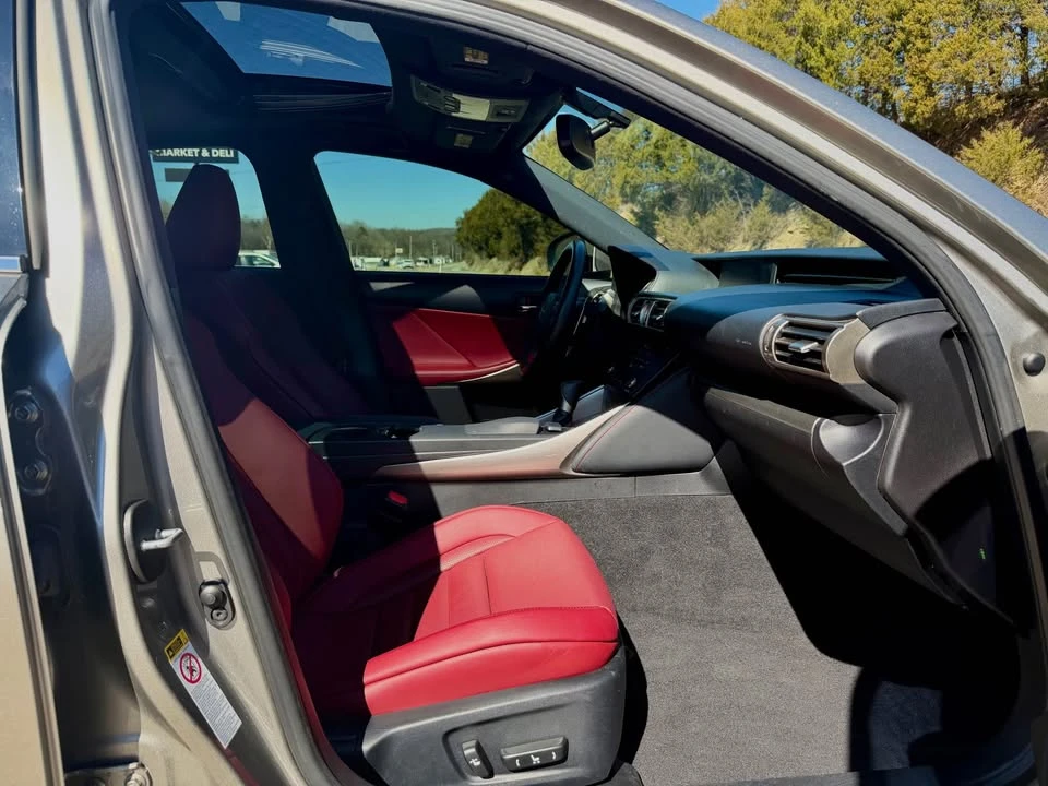 2015 Lexus IS 3rd Gen - Image 7 of 16