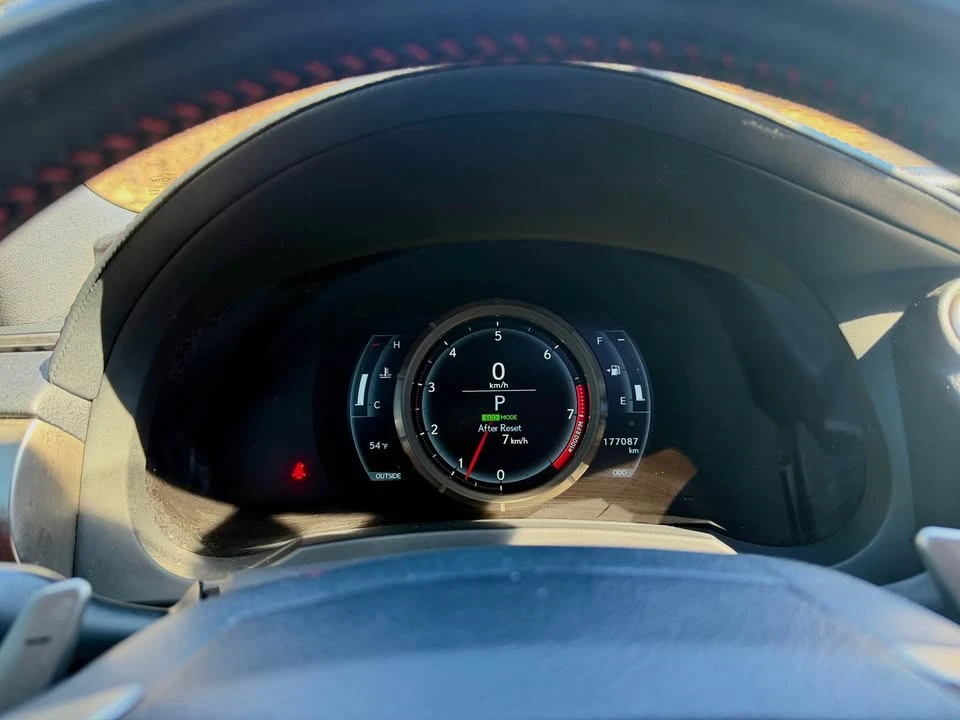 2015 Lexus IS 3rd Gen - Image 12 of 16