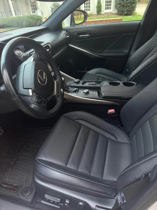 2015 Lexus IS 3rd Gen - Image 5 of 16