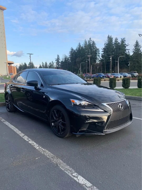 2015 Lexus IS 3rd Gen - Image 2 of 4