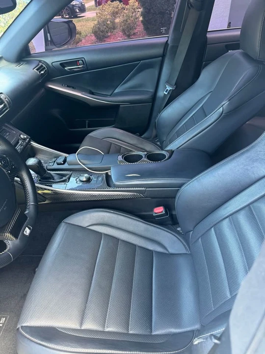 2015 Lexus IS 3rd Gen - Image 16 of 17
