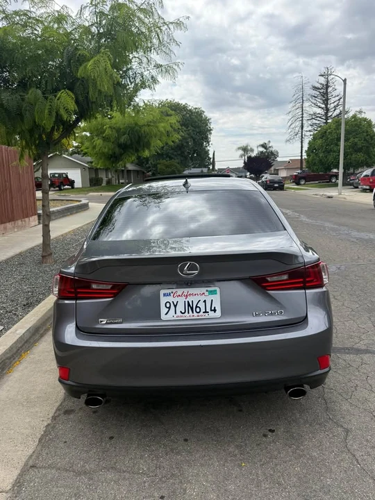 2015 Lexus IS 3rd Gen - Image 5 of 9