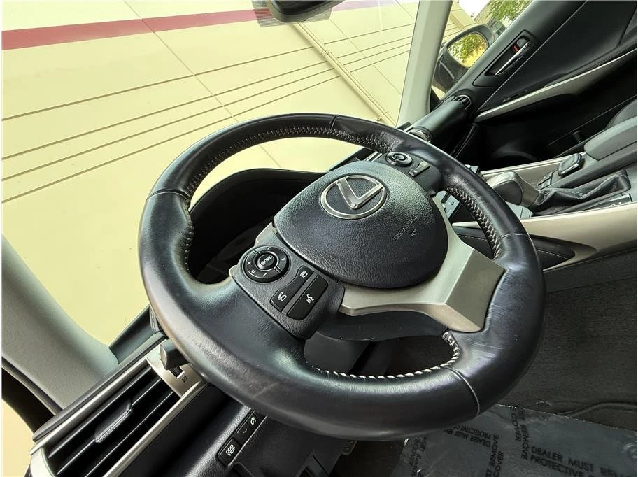 2015 Lexus IS 3rd Gen - Image 8 of 20