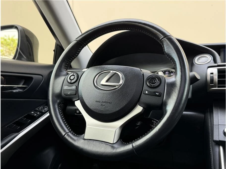 2015 Lexus IS 3rd Gen - Image 9 of 20