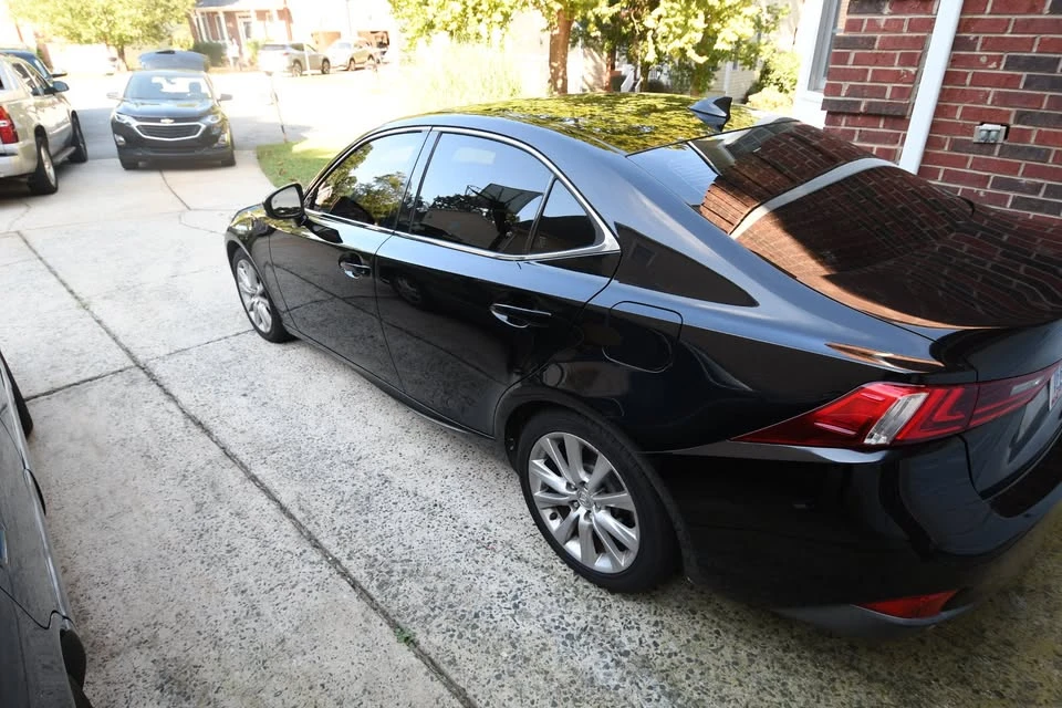 2015 Lexus IS 3rd Gen - Image 16 of 20