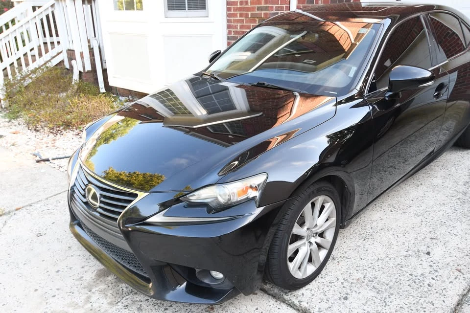 2015 Lexus IS 3rd Gen - Image 11 of 20