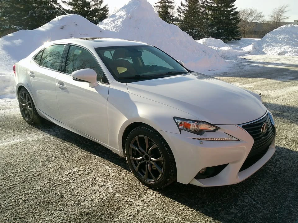2015 Lexus IS 3rd Gen - Image 4 of 18