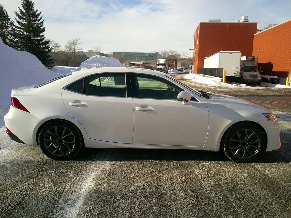2015 Lexus IS 3rd Gen - Image 5 of 18