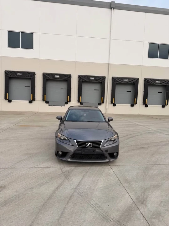 2015 Lexus IS 3rd Gen - Image 6 of 9