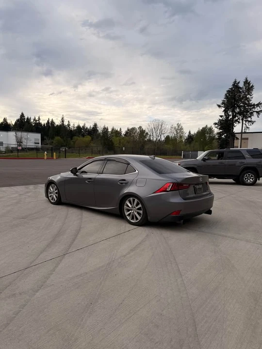 2015 Lexus IS 3rd Gen - Image 4 of 9