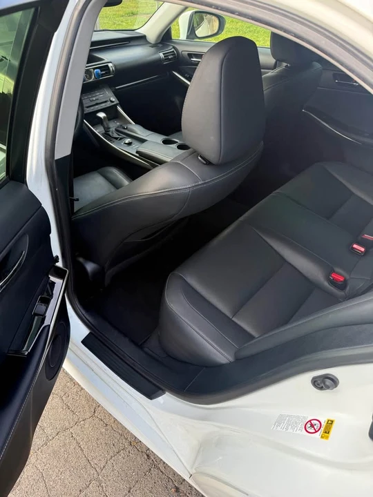 2015 Lexus IS 3rd Gen - Image 7 of 10