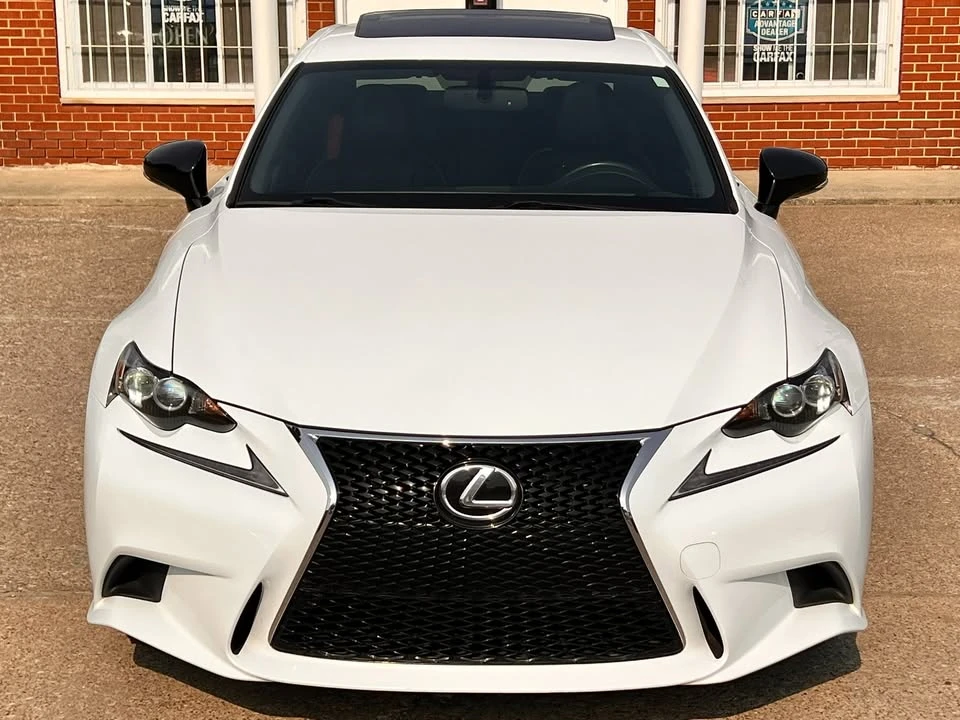 2015 Lexus IS 3rd Gen - Image 9 of 20