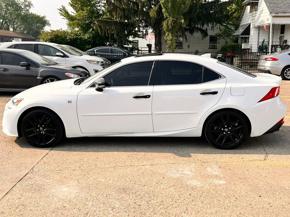 2015 Lexus IS 3rd Gen - Image 3 of 20