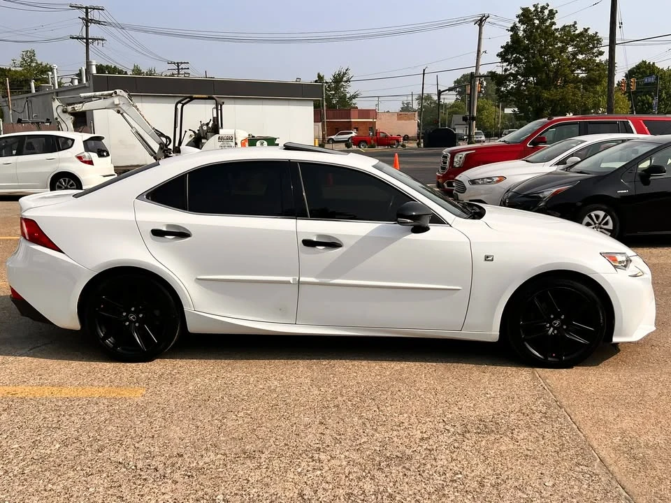 2015 Lexus IS 3rd Gen - Image 7 of 20
