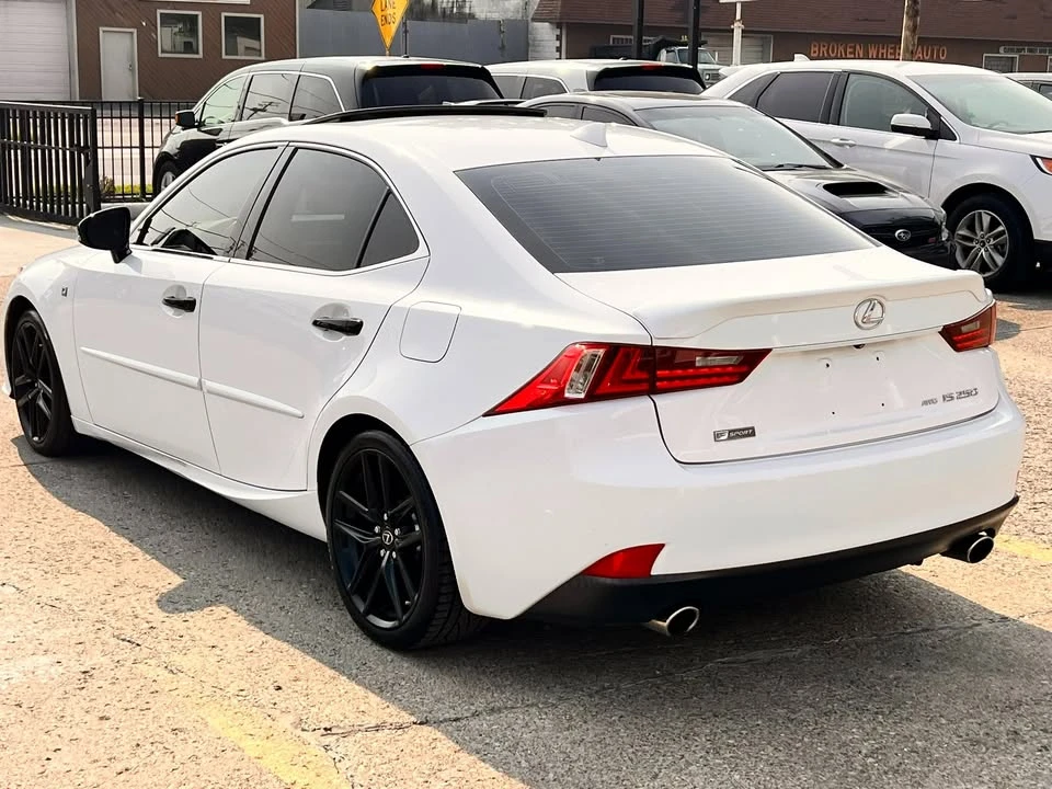 2015 Lexus IS 3rd Gen - Image 4 of 20