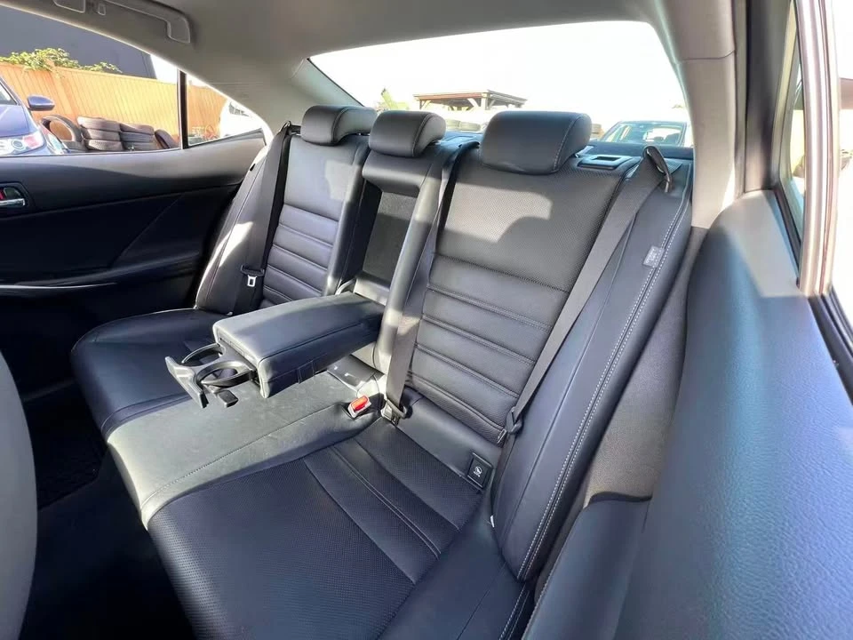 2015 Lexus IS 3rd Gen - Image 8 of 11