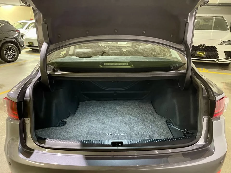 2015 Lexus IS 3rd Gen - Image 10 of 16