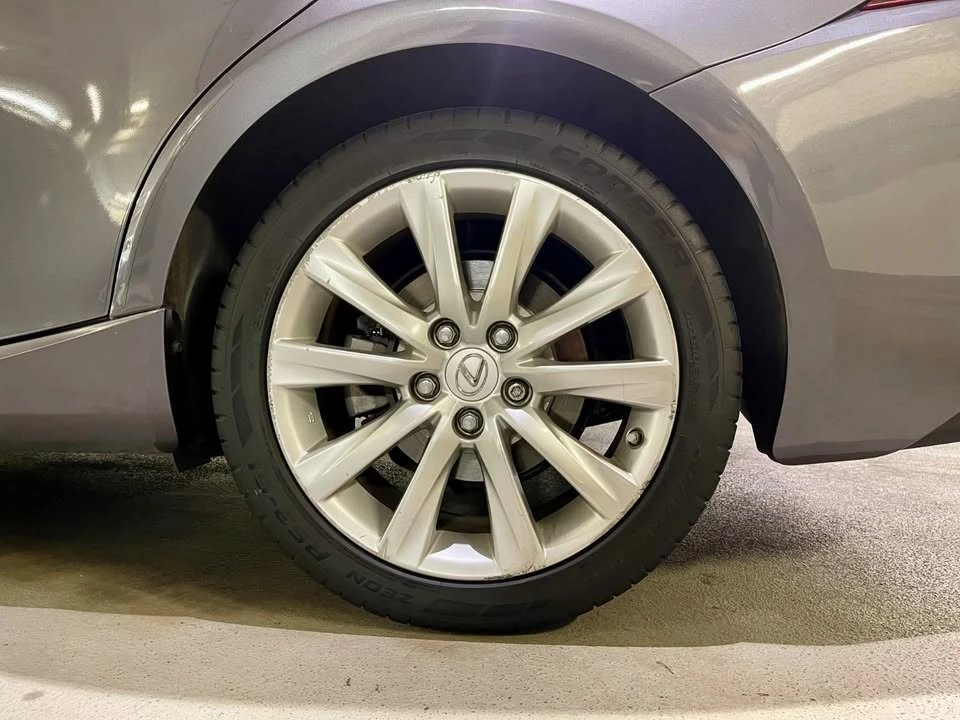 2015 Lexus IS 3rd Gen - Image 5 of 16