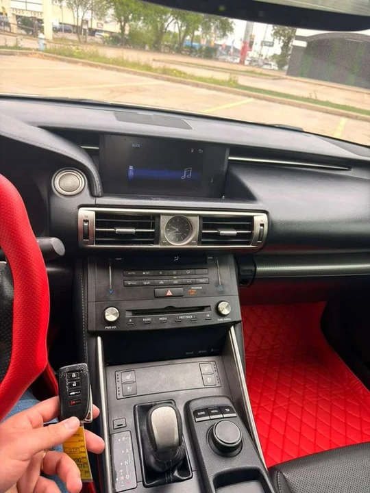 2015 Lexus IS 3rd Gen - Image 2 of 8