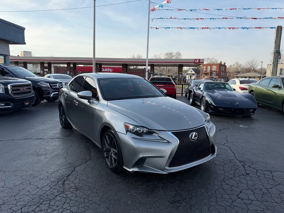 2015 Lexus IS 3rd Gen - Image 7 of 15