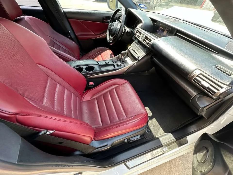 2015 Lexus IS 3rd Gen - Image 11 of 15
