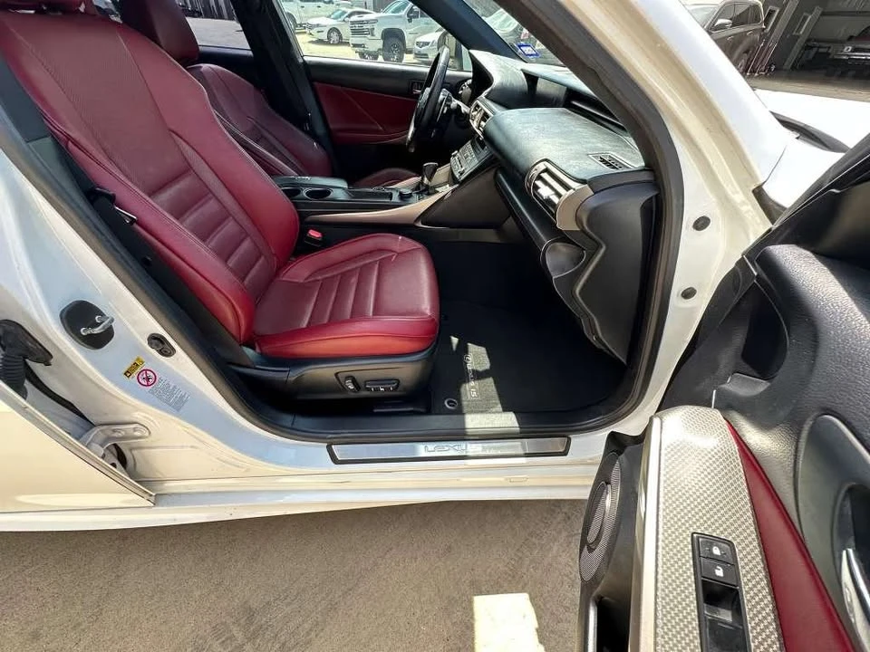 2015 Lexus IS 3rd Gen - Image 7 of 15