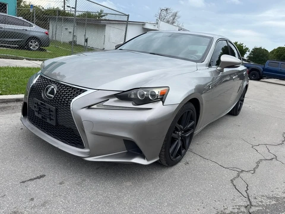 2015 Lexus IS 3rd Gen - Image 3 of 10