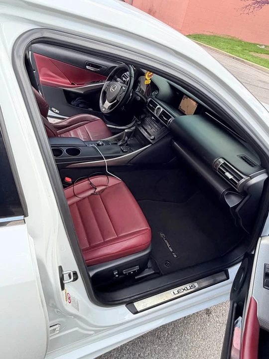 2015 Lexus IS 3rd Gen - Image 10 of 15