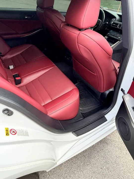 2015 Lexus IS 3rd Gen - Image 11 of 15