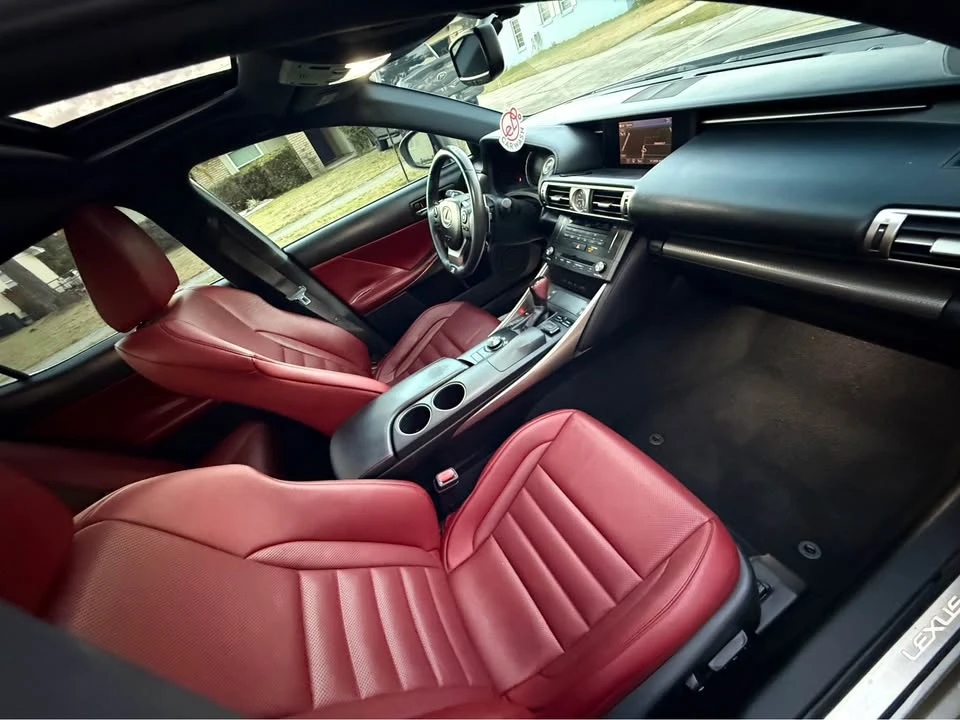 2015 Lexus IS 3rd Gen - Image 5 of 11