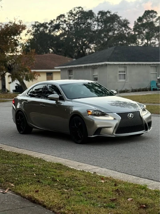 2015 Lexus IS 3rd Gen - Image 7 of 11