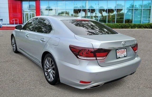 2015 Lexus LS 4th Gen - Image 3 of 11