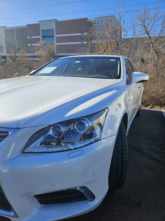 2015 Lexus LS 4th Gen - Image 17 of 17