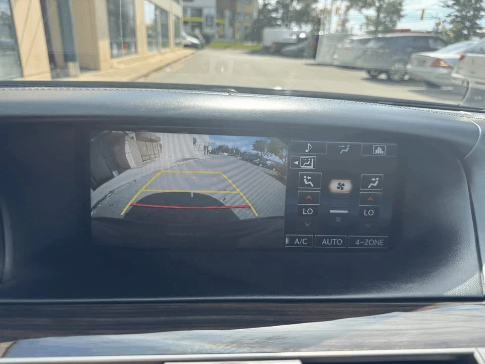 2015 Lexus LS 4th Gen - Image 15 of 19