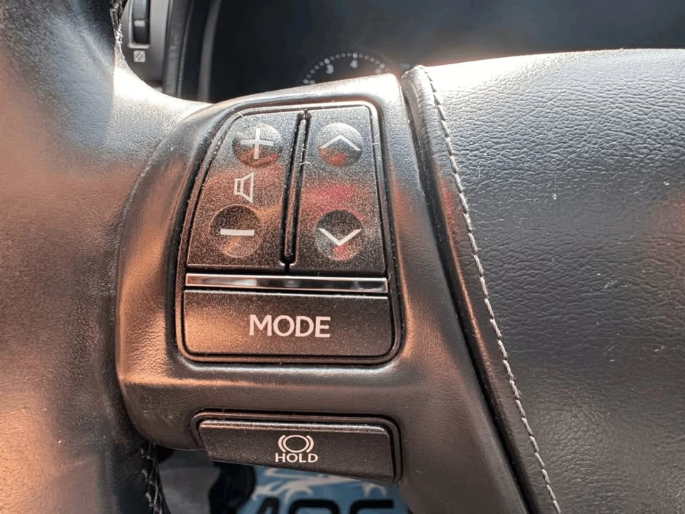 2015 Lexus LS 4th Gen - Image 12 of 19