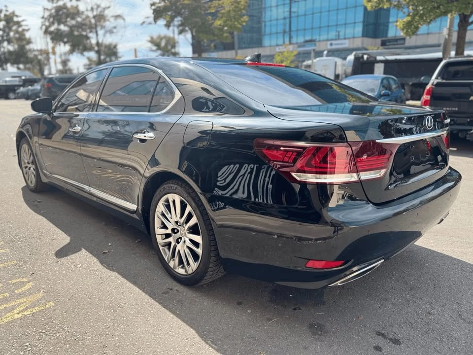 2015 Lexus LS 4th Gen - Image 4 of 19