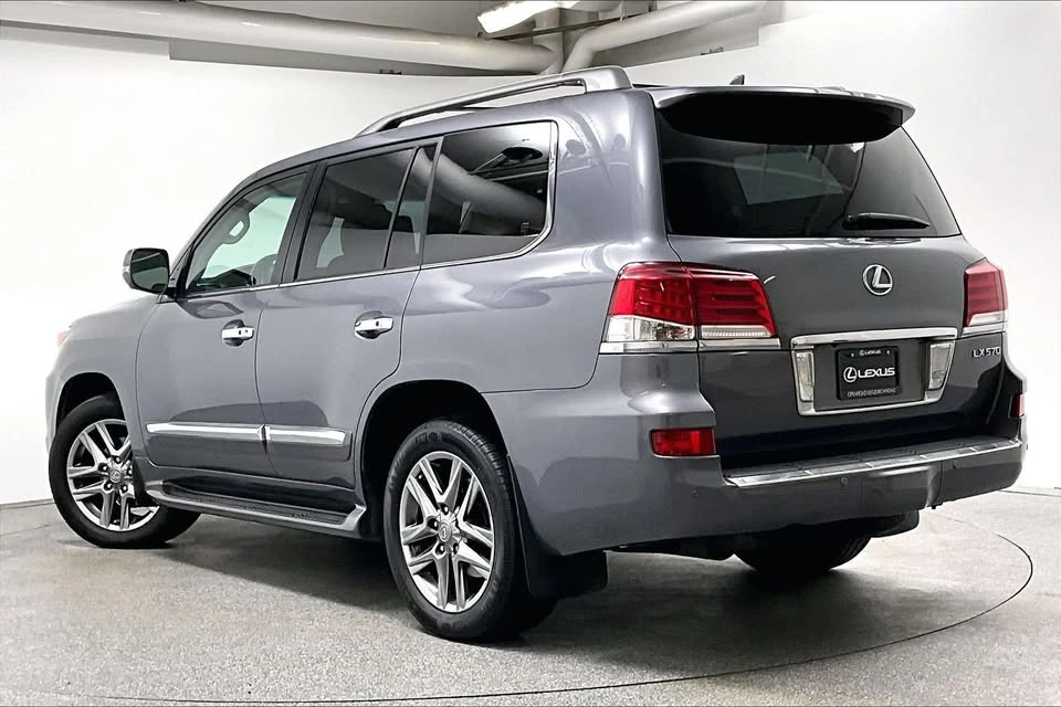 2015 Lexus LX 3rd Gen - Image 4 of 20